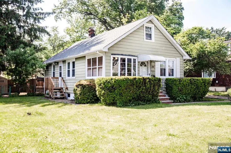 326 William Street, New Milford, NJ 07646 - #2