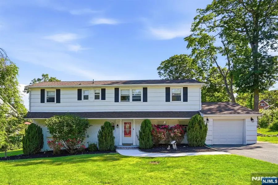 101 Walnut Street, Oakland, NJ 07436 - #3