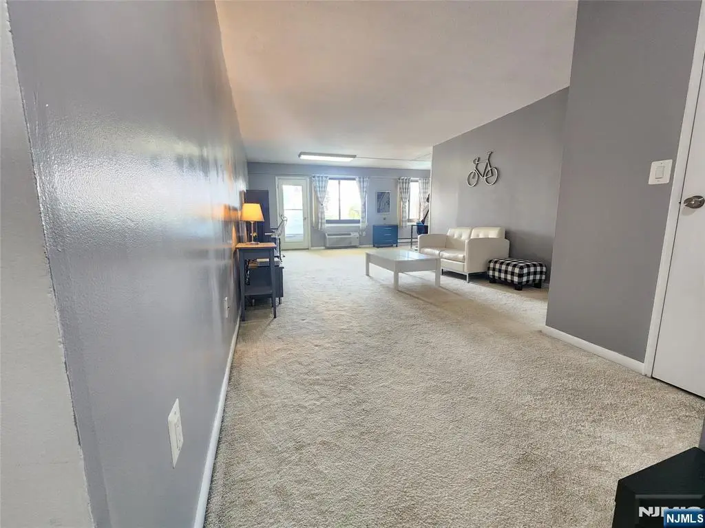 307 Prospect Avenue 4D, Hackensack, NJ 07601 - #1