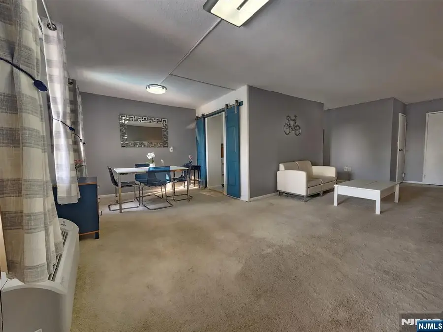307 Prospect Avenue 4D, Hackensack, NJ 07601 - #3