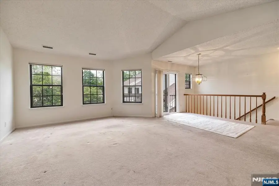 71 Fromm Court, Mahwah, NJ 07430 - #2