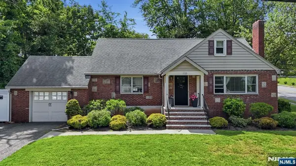 118 Wortendyke Avenue, Emerson, NJ 07630