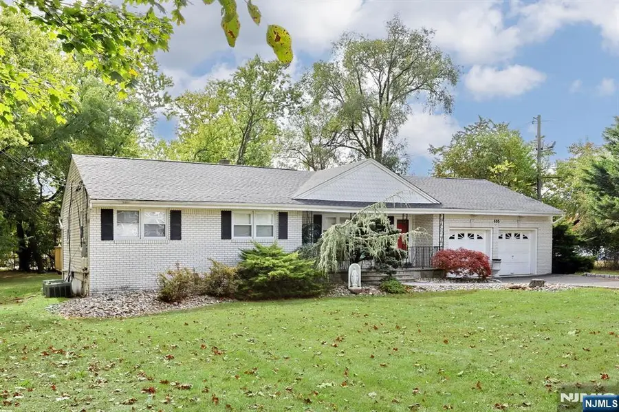 655 Ridgewood Road, Township Of Washington, NJ 07676 - #2