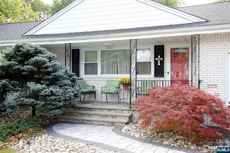 655 Ridgewood Road, Township Of Washington, NJ 07676 - #3