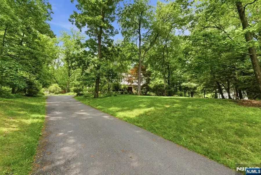 10 Liberty Woods Drive, Liberty, NJ 07838 - #3
