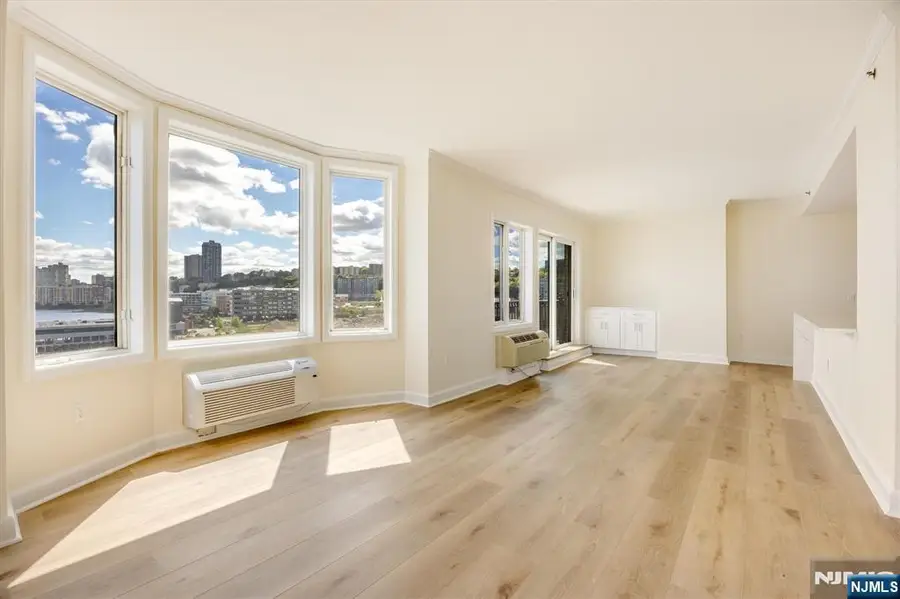 6315 City Place, Edgewater, NJ 07020 - #2