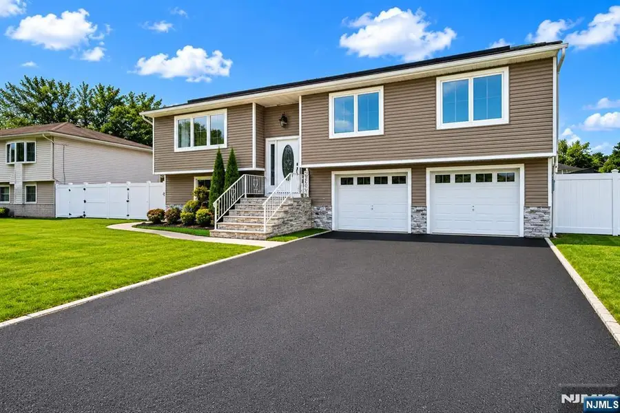 15 Robby Road, Little Ferry, NJ 07643 - #2