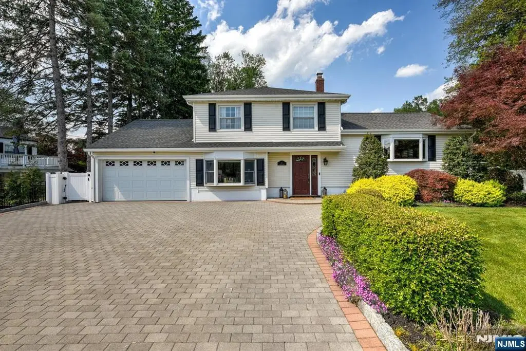11 Carlisle Road, Wayne, NJ 07470 - #1