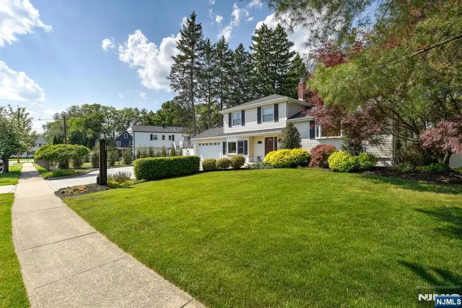 11 Carlisle Road, Wayne, NJ 07470 - #3