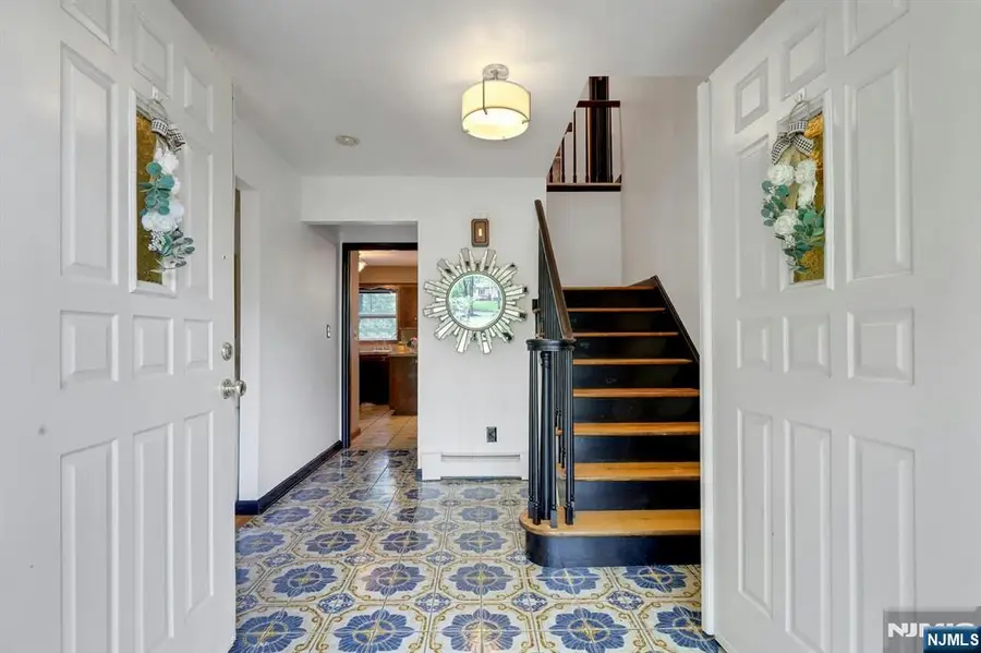 205 Graney Drive, River Vale, NJ 07675 - #2