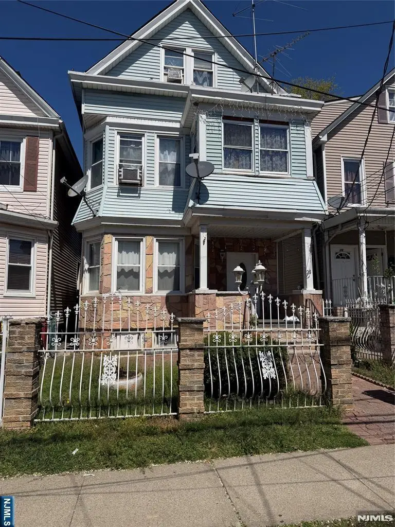 28 Burgess Place, Passaic, NJ 07055 - #1