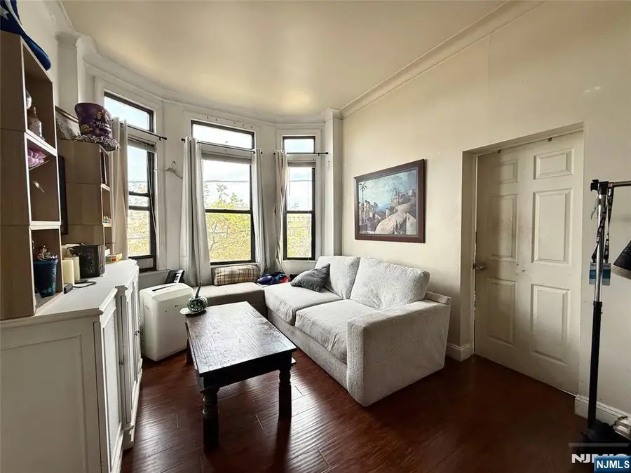811 30th Street, Union City, NJ 07087 - #3