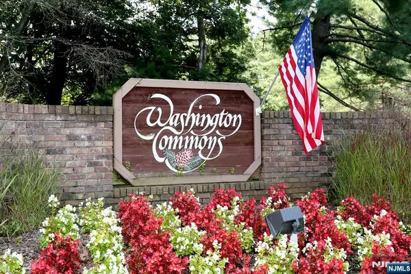 164 Winchester Court 164A, Twp of Washington, NJ 07676