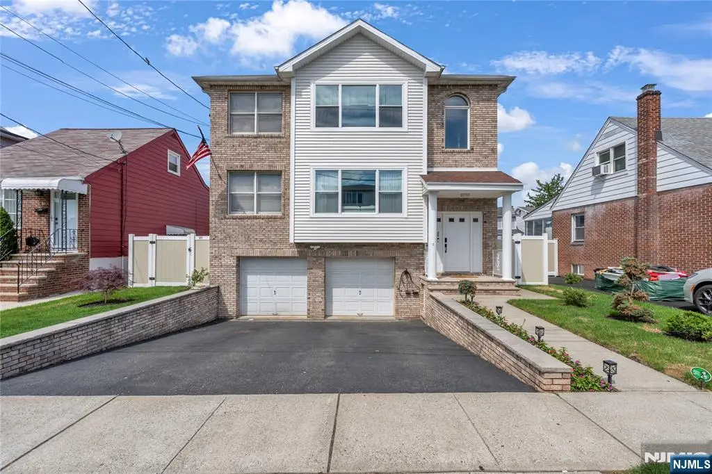 26 Arlington Boulevard, North Arlington, NJ 07031 - #1