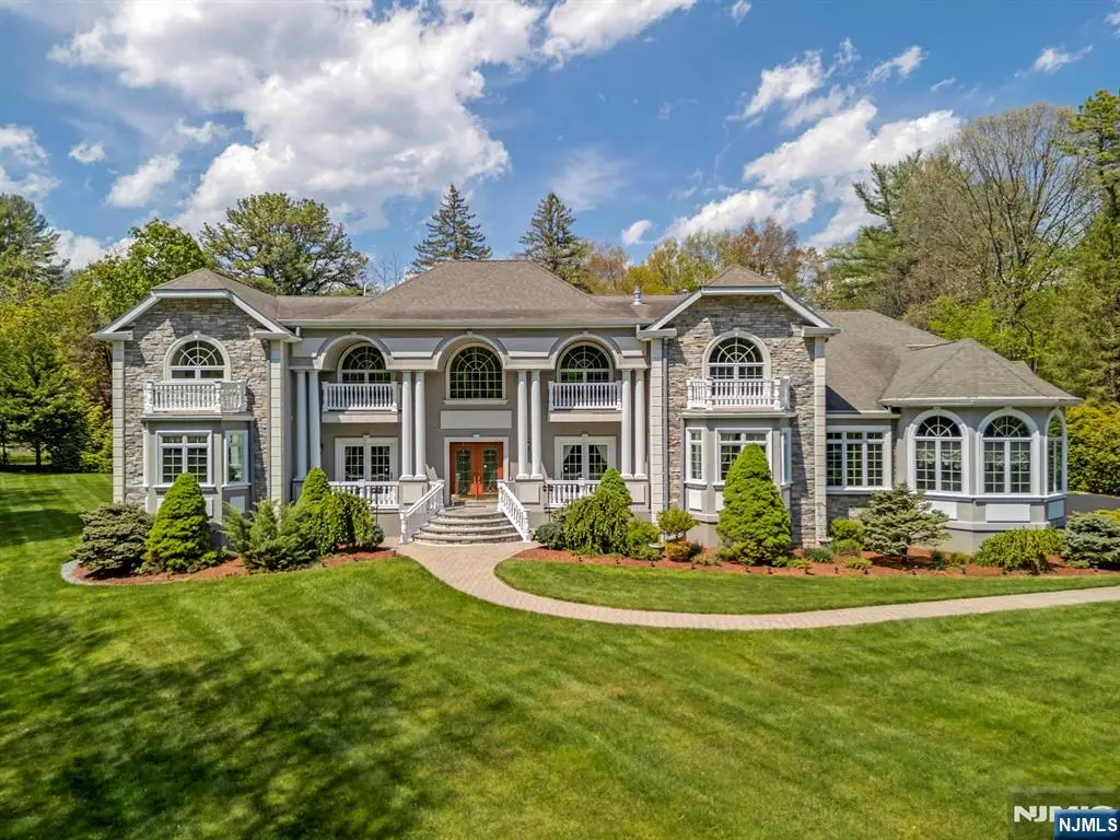 17 Constitution Avenue, Succasunna, NJ 07876 - #1