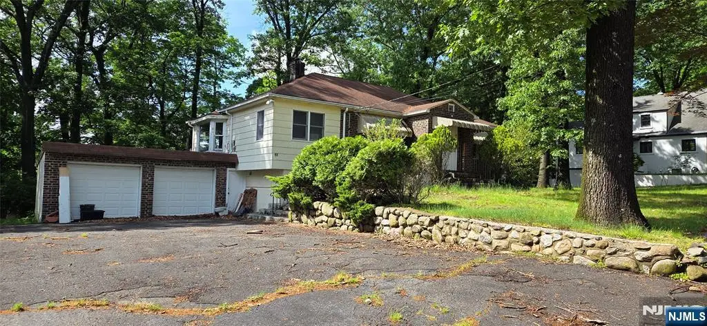 455 Manchester Avenue, North Haledon, NJ 07508 - #1