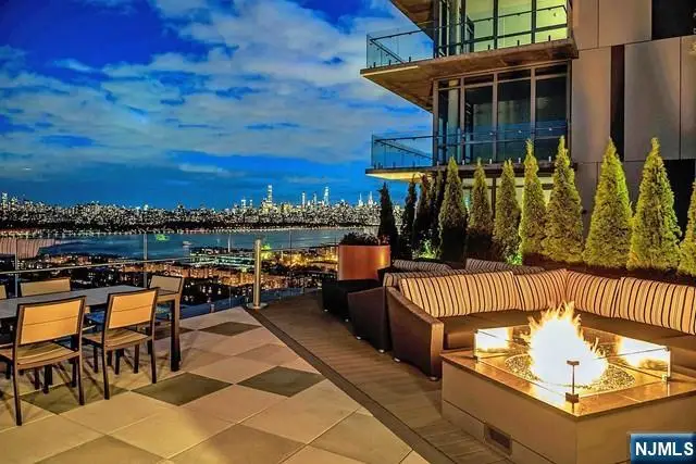 320 Adolphus Avenue 319, Cliffside Park, NJ 07010 - #3