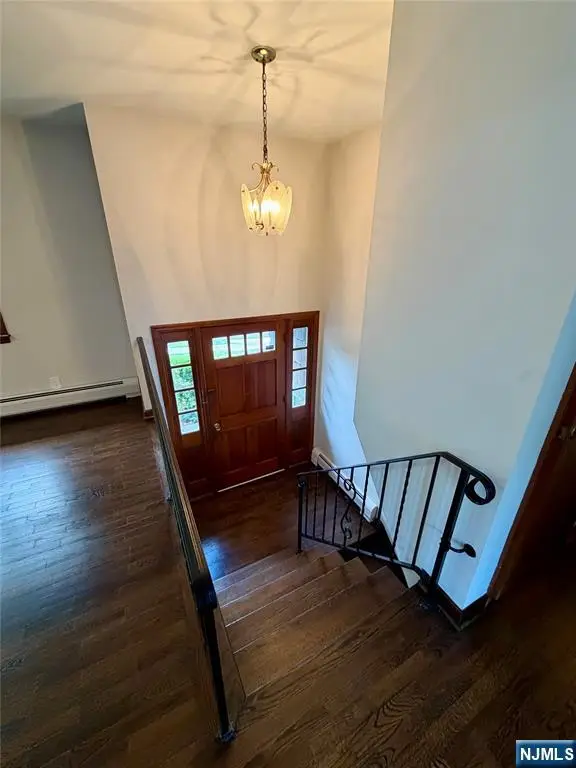 54 Franklin Avenue, Saddle Brook, NJ 07663 - #2
