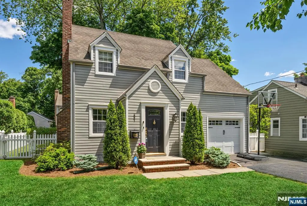 451 Bogert Avenue, Ridgewood, NJ 07450 - #1