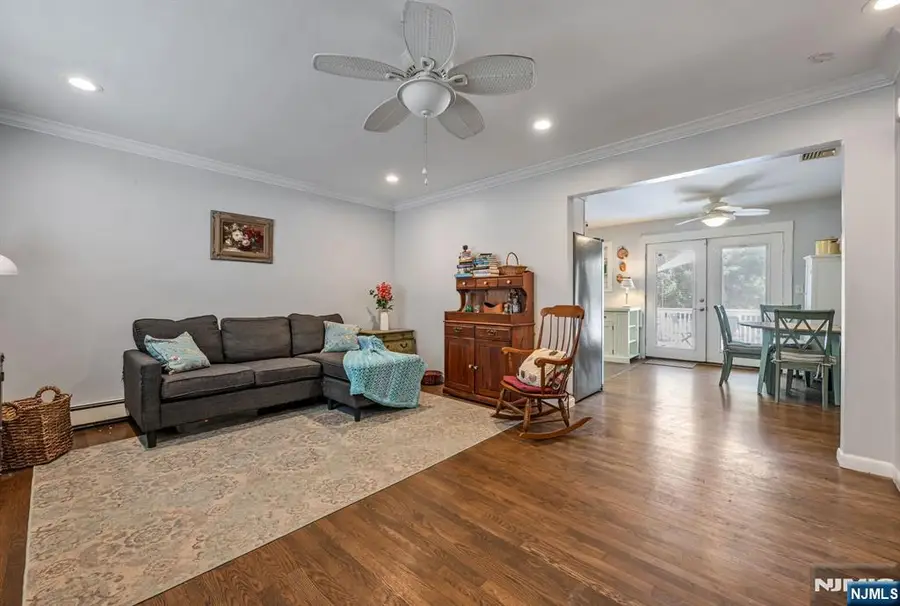 17 Canterbury Road, Ringwood, NJ 07456 - #3