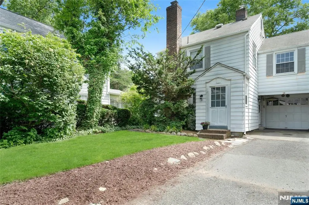 12 Bancroft Place, Fair Lawn, NJ 07410 - #1