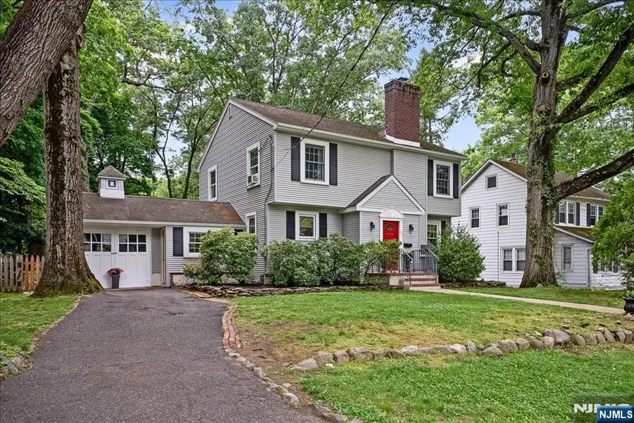 22 Sterling Place, Glen Rock, NJ 07452 - #2