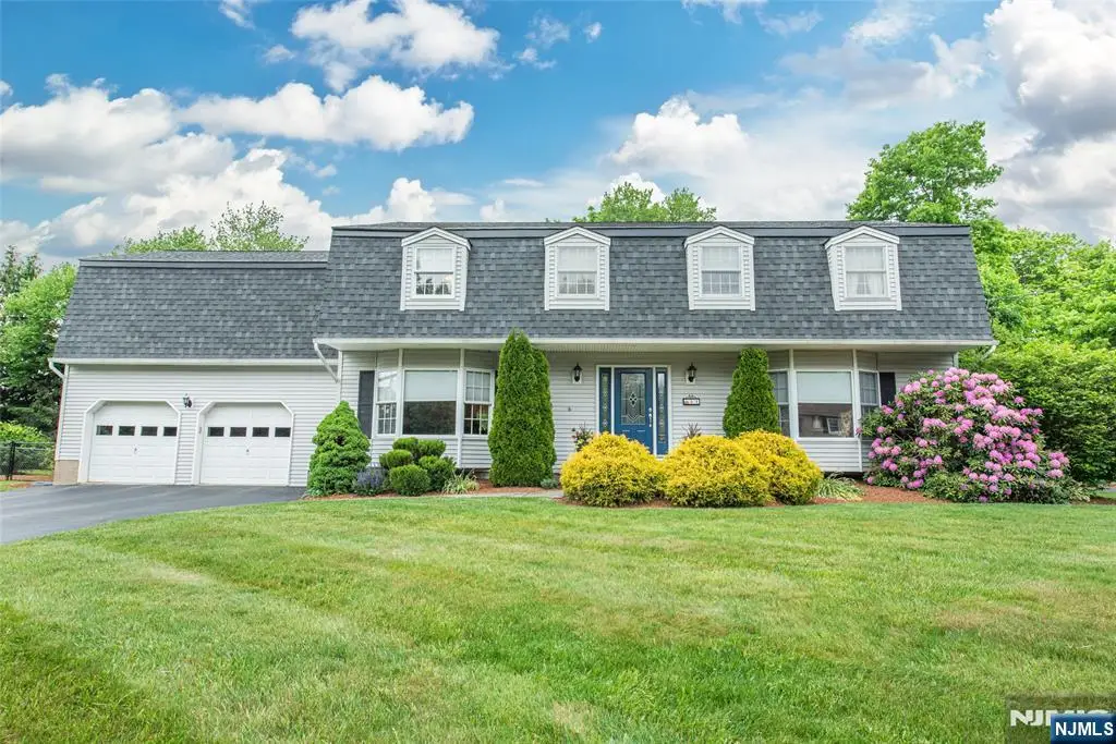 31 Yorkshire Avenue, West Milford, NJ 07480 - #1