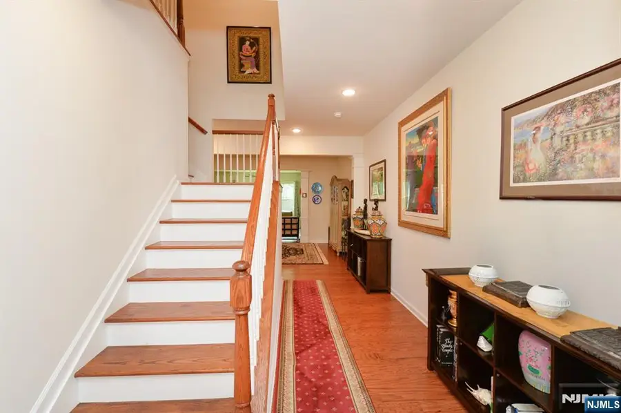 27 Winfield Drive 903, Woodcliff Lake, NJ 07677 - #2