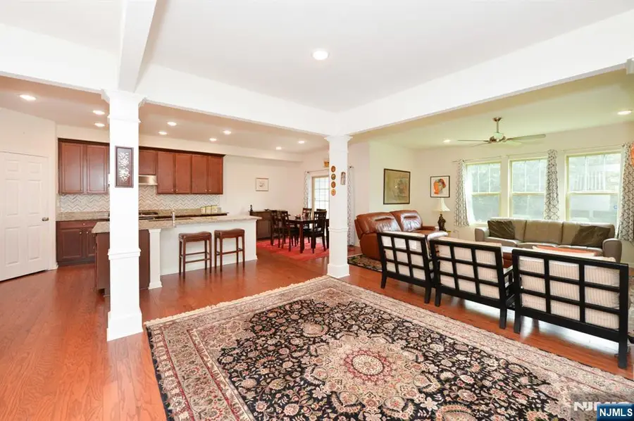27 Winfield Drive 903, Woodcliff Lake, NJ 07677 - #3