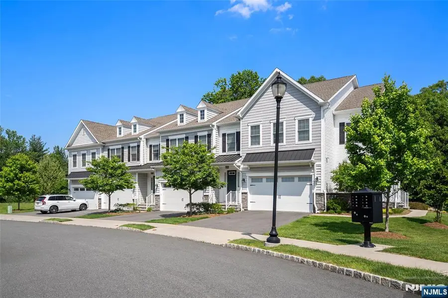 3 Azalea Lane, Cedar Grove, NJ 07009 - #2