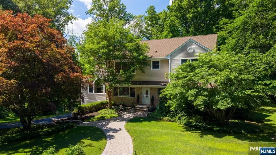 66 Glasgow Terrace, Mahwah, NJ 07430 - #2