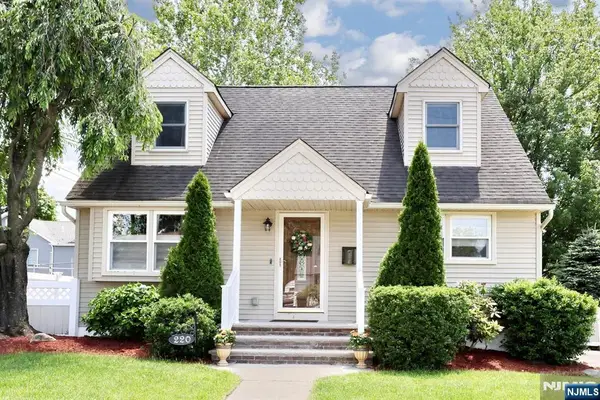 220 New Jersey Avenue, Bergenfield, NJ 07621