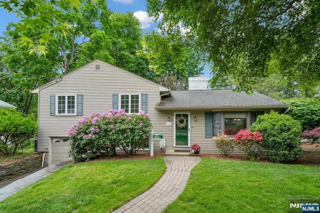 165 Busteed Drive, Midland Park, NJ 07432 - #1