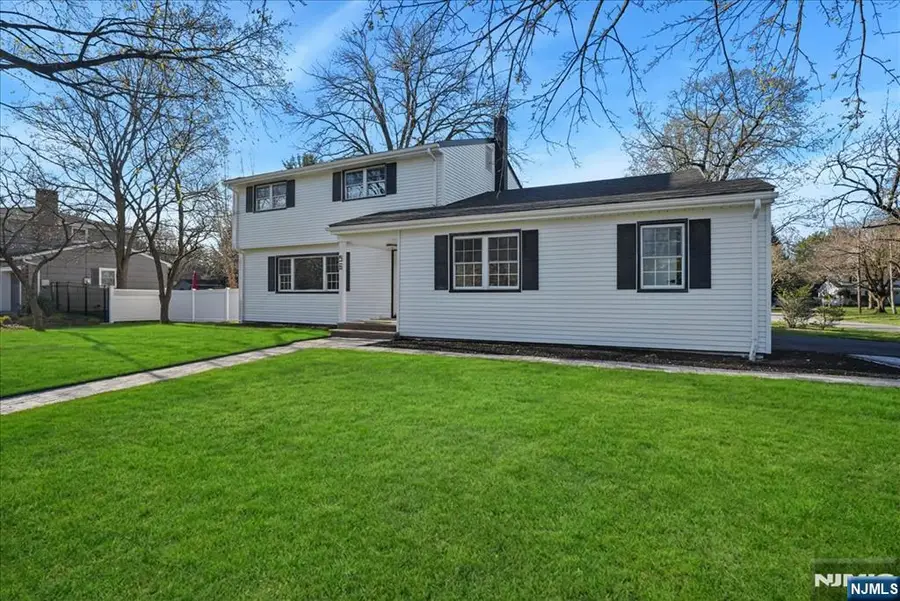 56 Manor, Harrington Park, NJ 07640 - #2