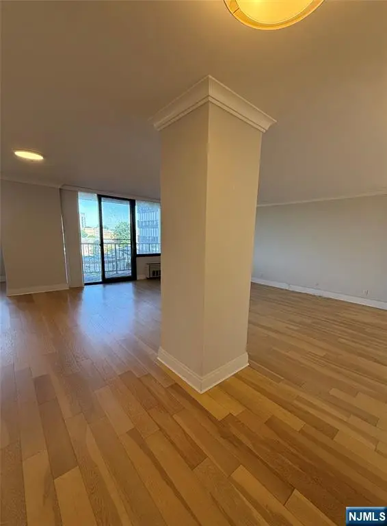 300 Winston 418, Cliffside Park, NJ 07010 - #2