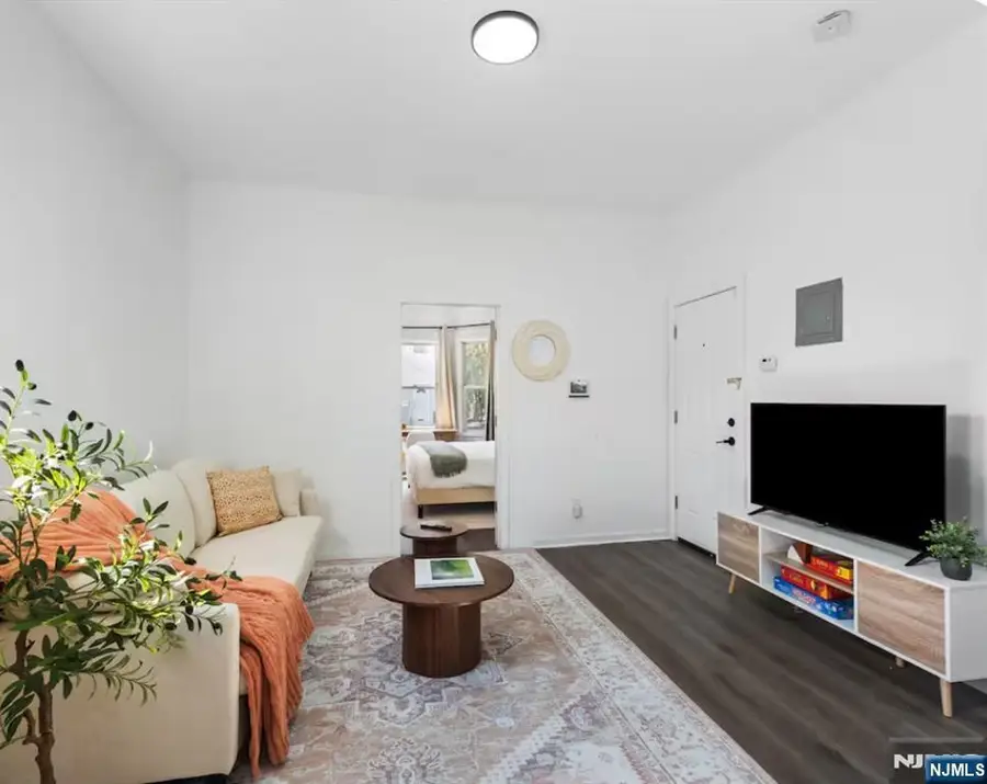 10 McDougall Street, Jersey City, NJ 07304 - #3
