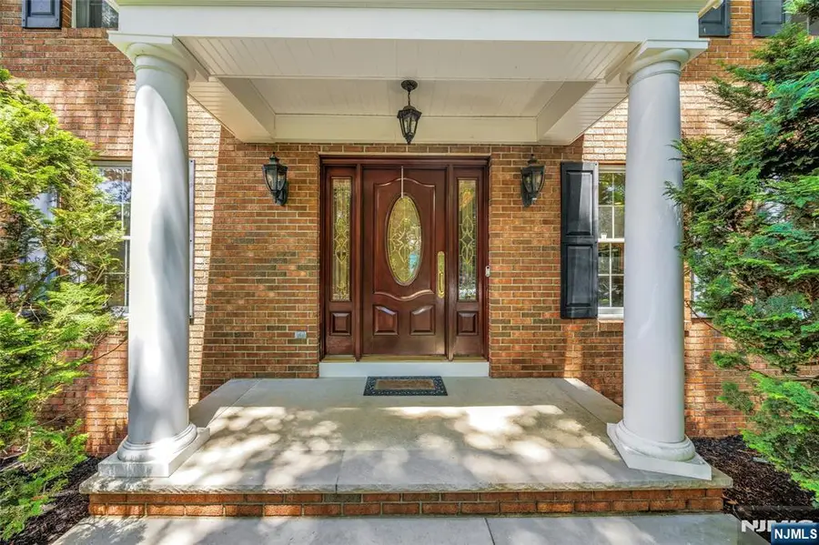 980 Briarwoods Road, Franklin Lakes, NJ 07417 - #3
