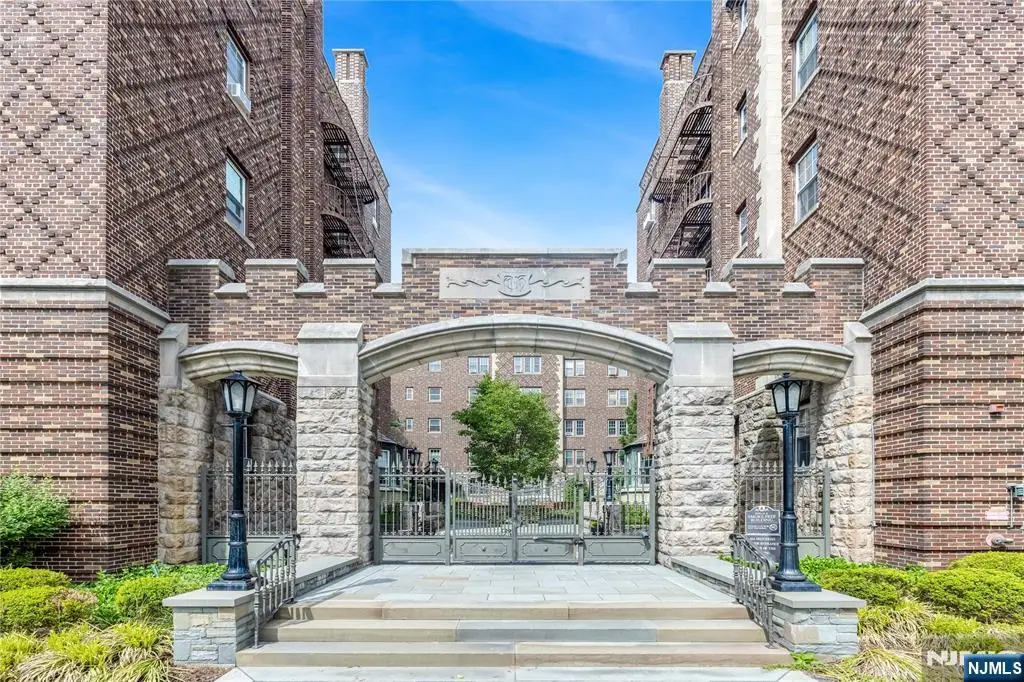 275 Engle Street G1, Englewood, NJ 07631 - #1