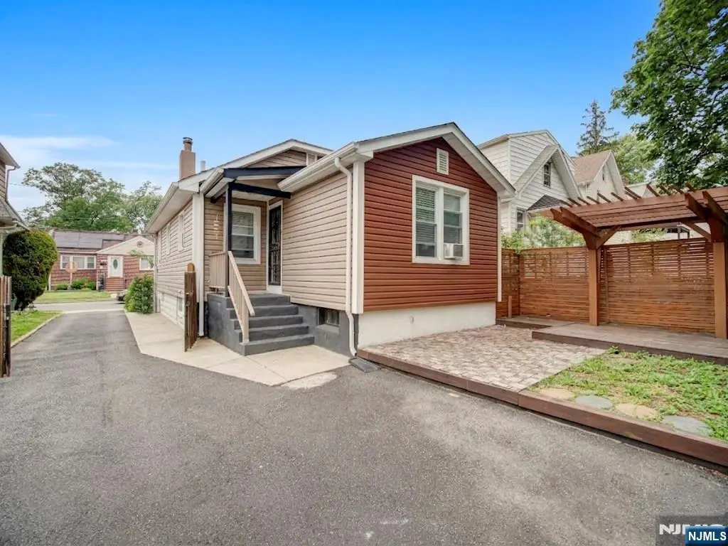 1507 Hiawatha Avenue, Hillside, NJ 07205 - #1