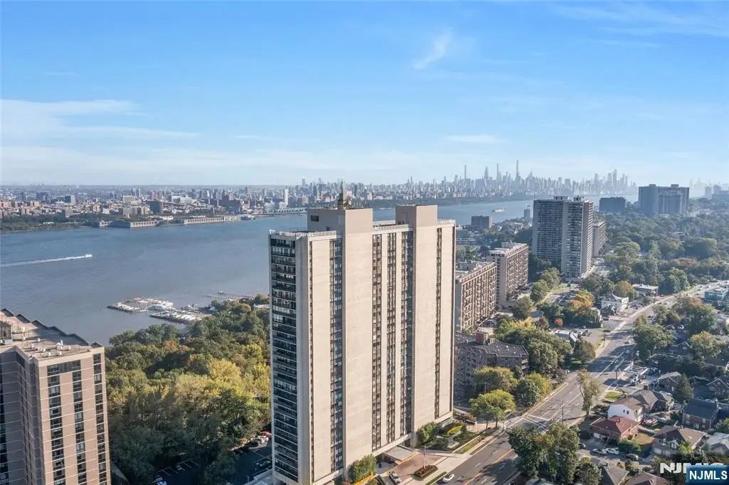 1500 Palisade Avenue 23E, Fort Lee, NJ 07024 - #1