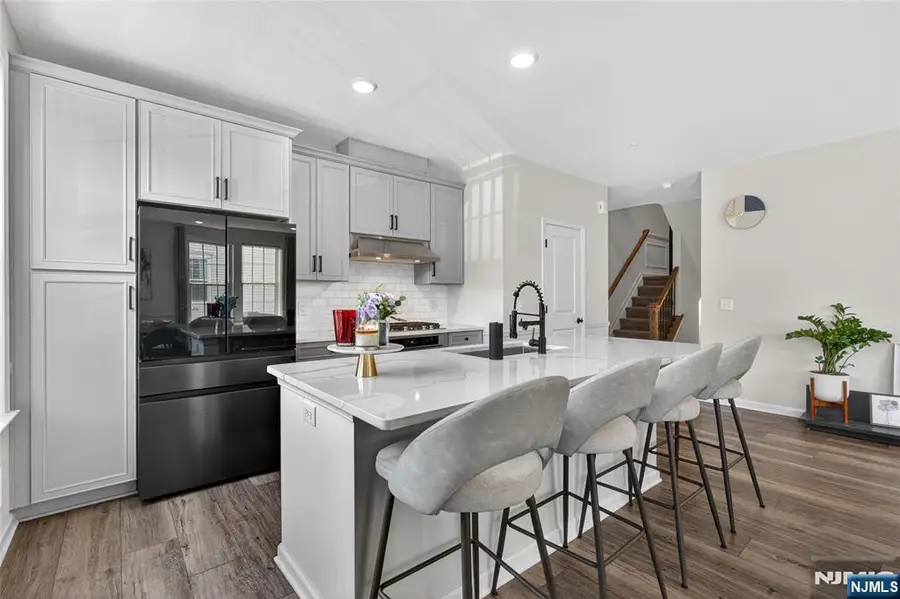 29 Arnold Drive, Wood Ridge, NJ 07075 - #2