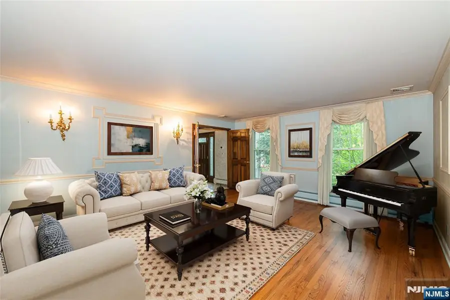 1051 Westwood Avenue, Old Tappan, NJ 07675 - #3