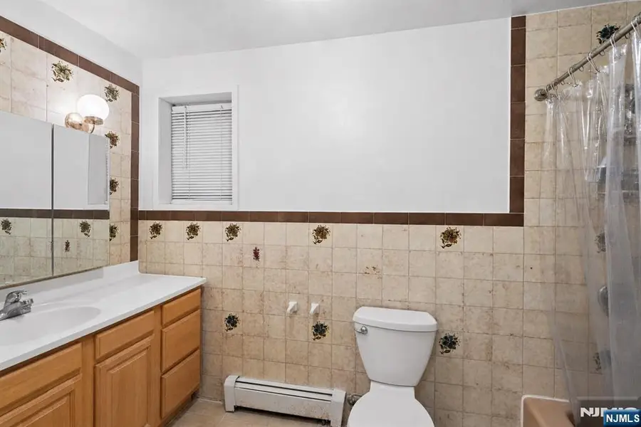 9123 Newkirk Avenue, North Bergen, NJ 07047 - #2