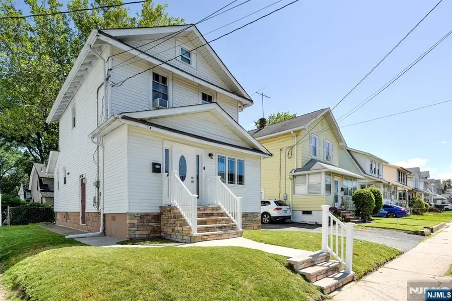 278 Centre Street, Nutley, NJ 07110 - #3