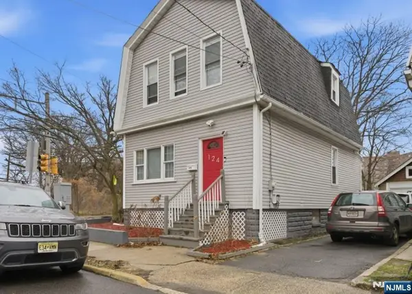 124 Washington Avenue, Irvington, NJ 07111
