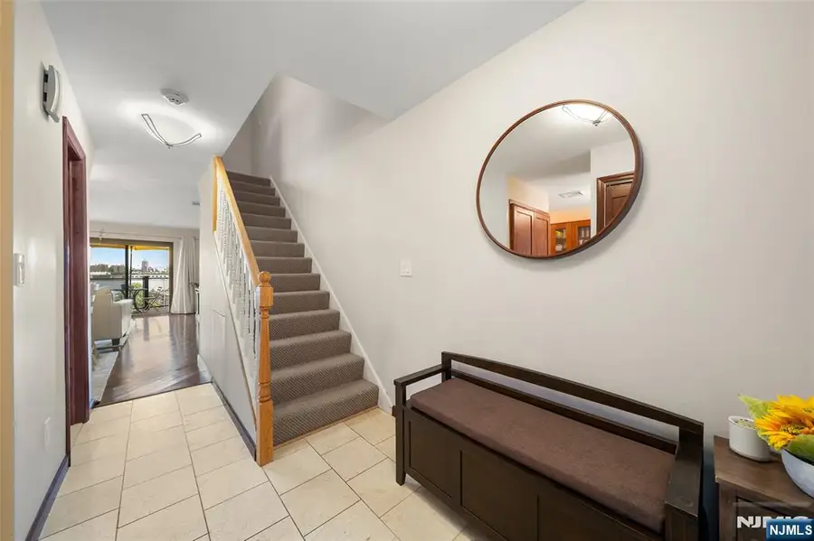 101 State Rt 5 302, Edgewater, NJ 07020 - #3