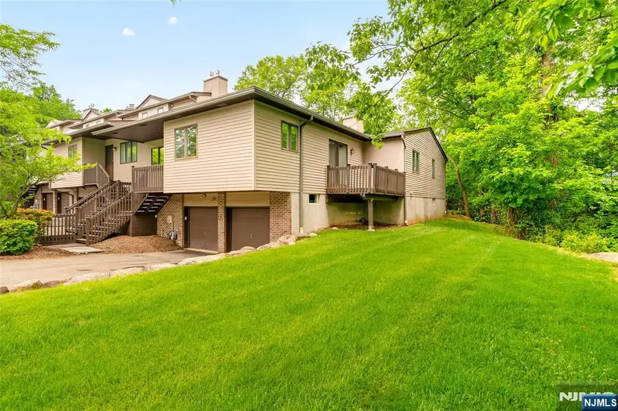 23 Peach Hill Court, Ramsey, NJ 07446 - #3
