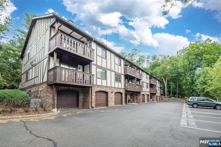 309 Mark Twain Way, Mahwah, NJ 07430 - #3