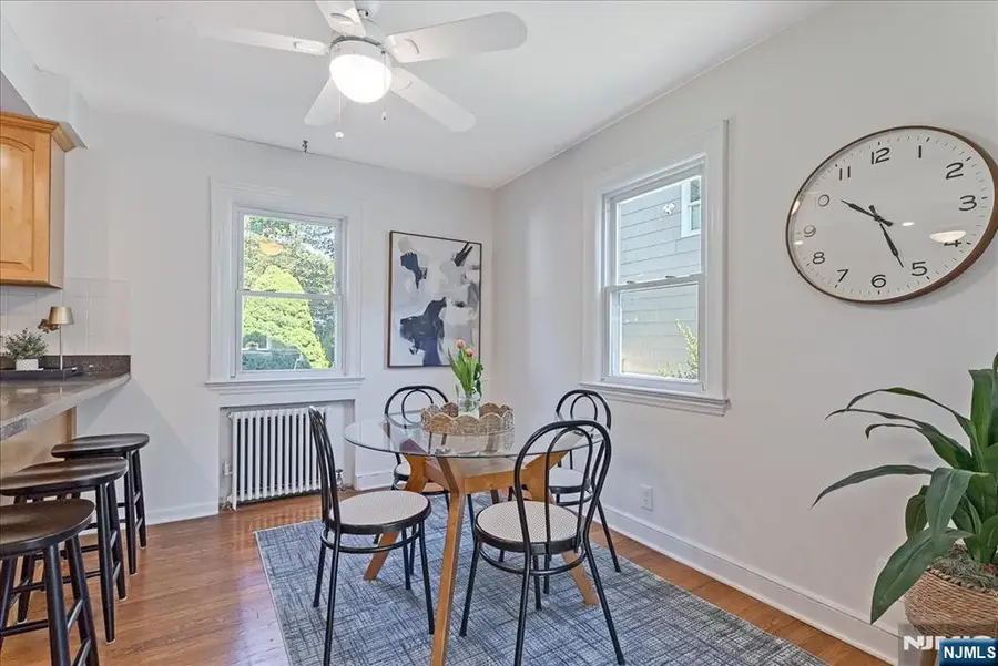 566 Barnett Place, Ridgewood, NJ 07450 - #2