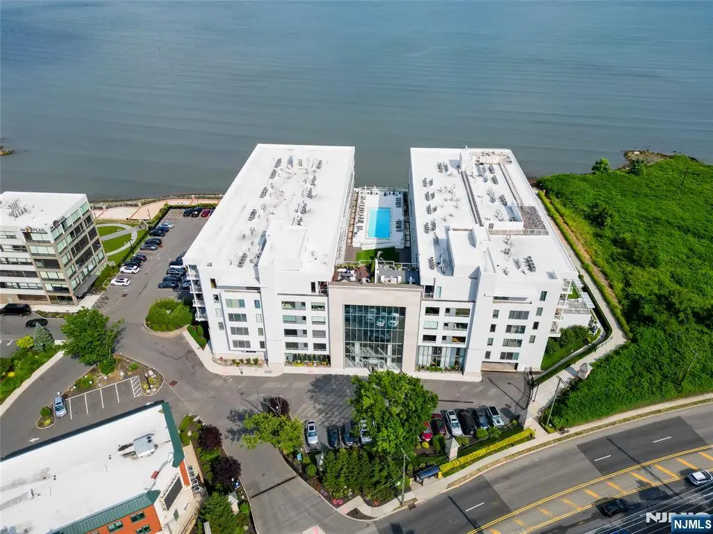 3 Somerset Lane 500, Edgewater, NJ 07020 - #1